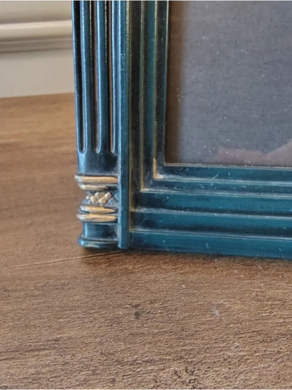 Vtg Baroque Style Picture Frame Green Gold Ornate Victorian Holds 5x7